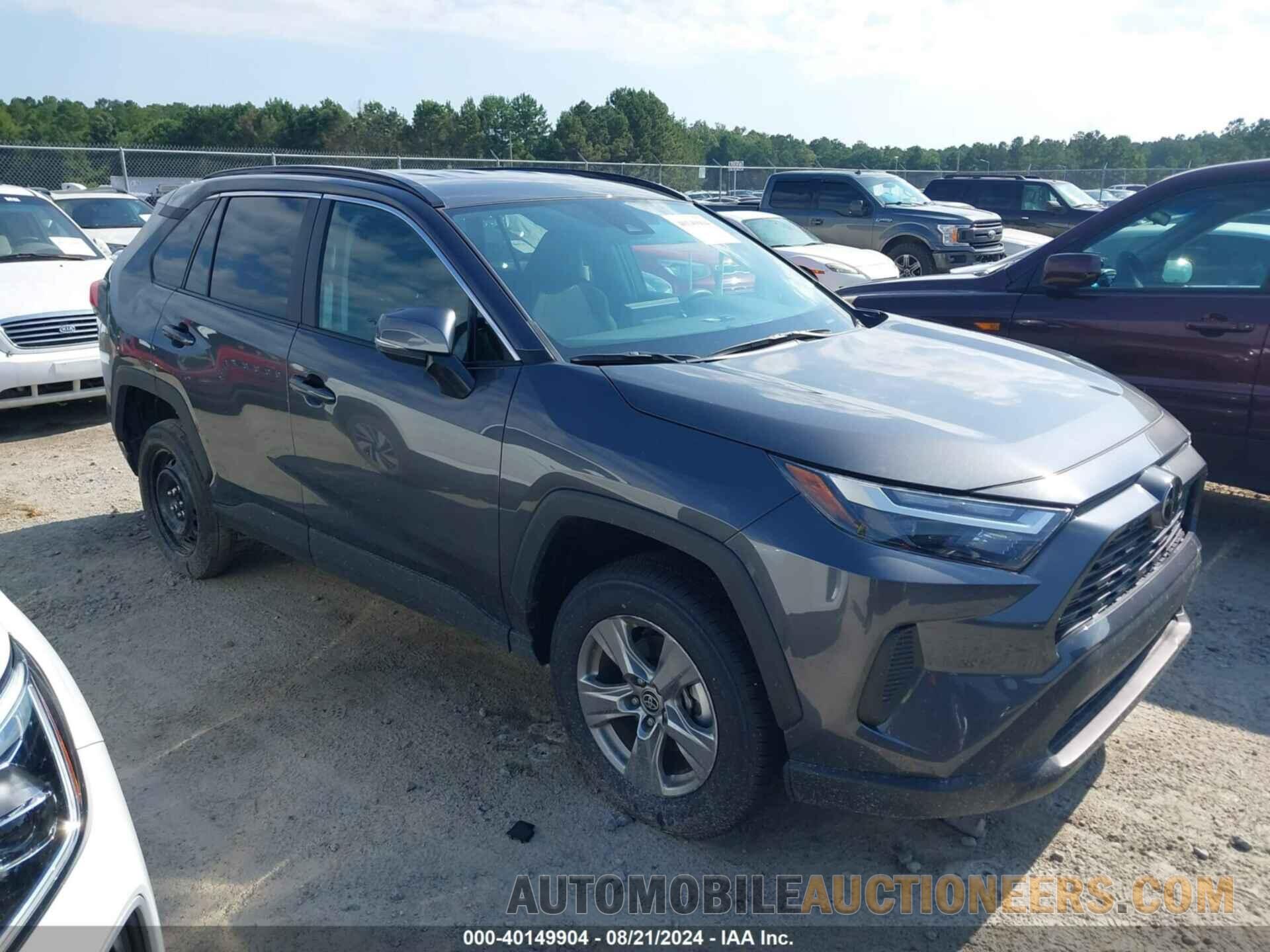 2T3W1RFV1RW323304 TOYOTA RAV4 2024