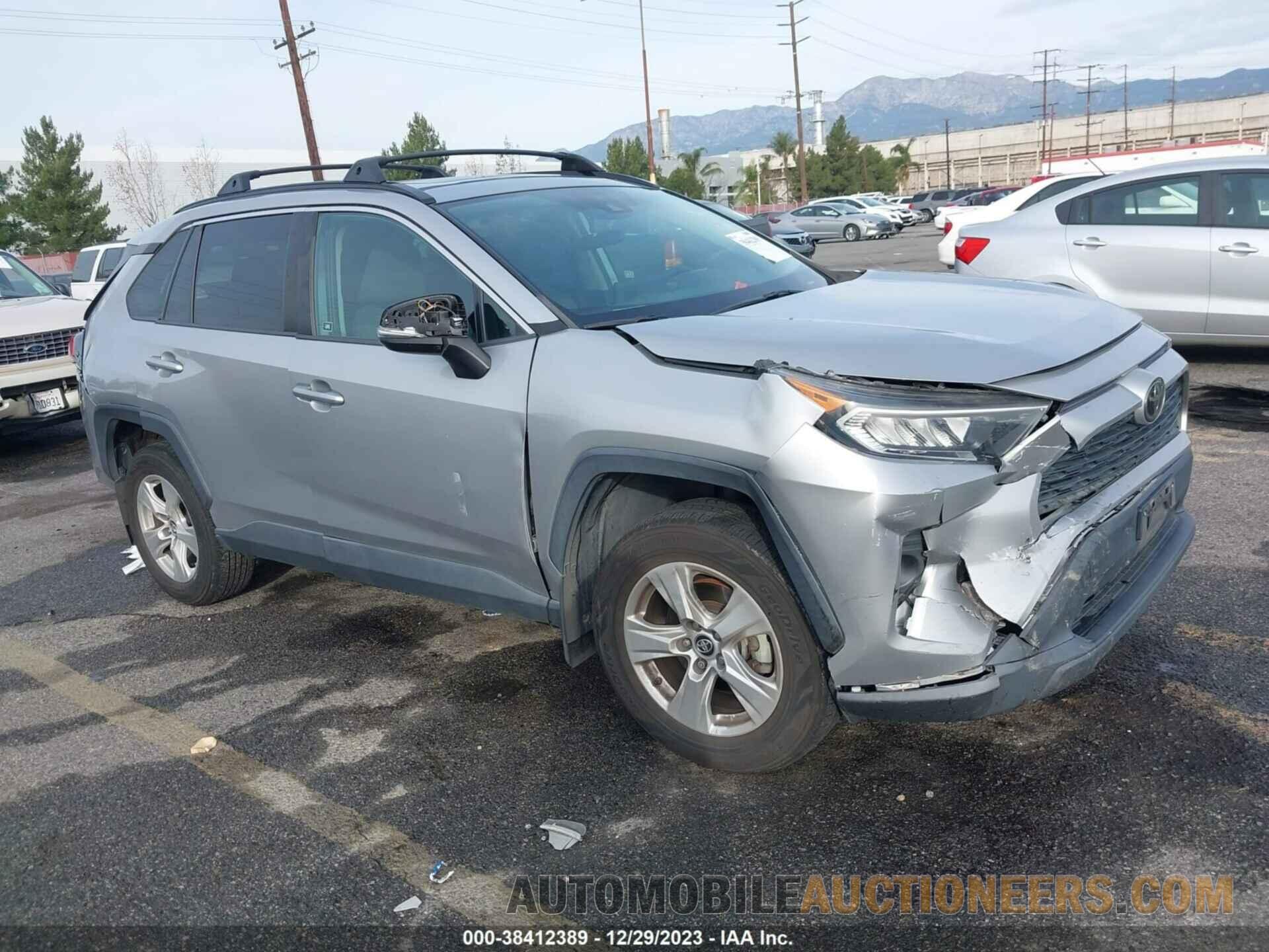 2T3W1RFV2KW021882 TOYOTA RAV4 2019