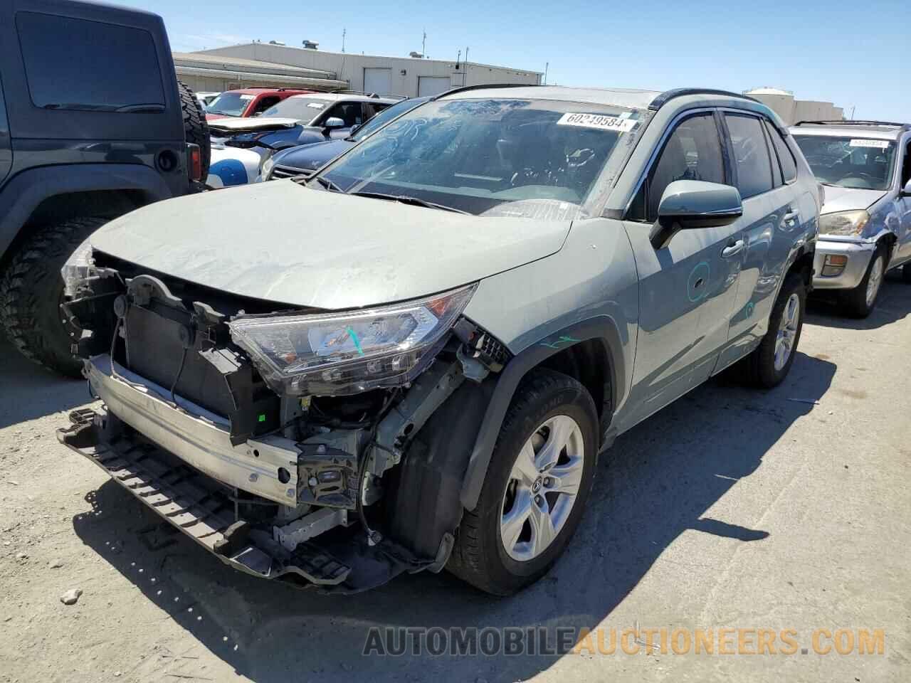 2T3W1RFV2MC085957 TOYOTA RAV4 2021