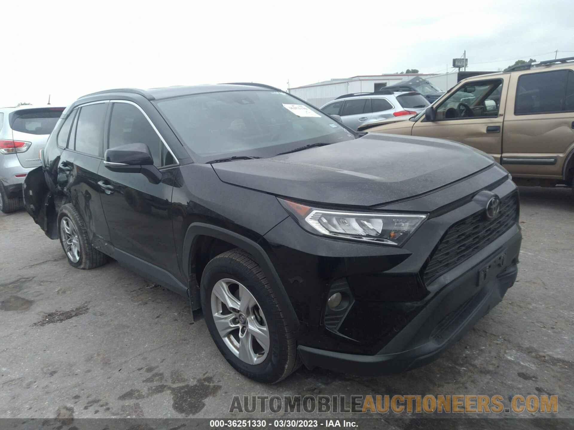 2T3W1RFV2MC090544 TOYOTA RAV4 2021