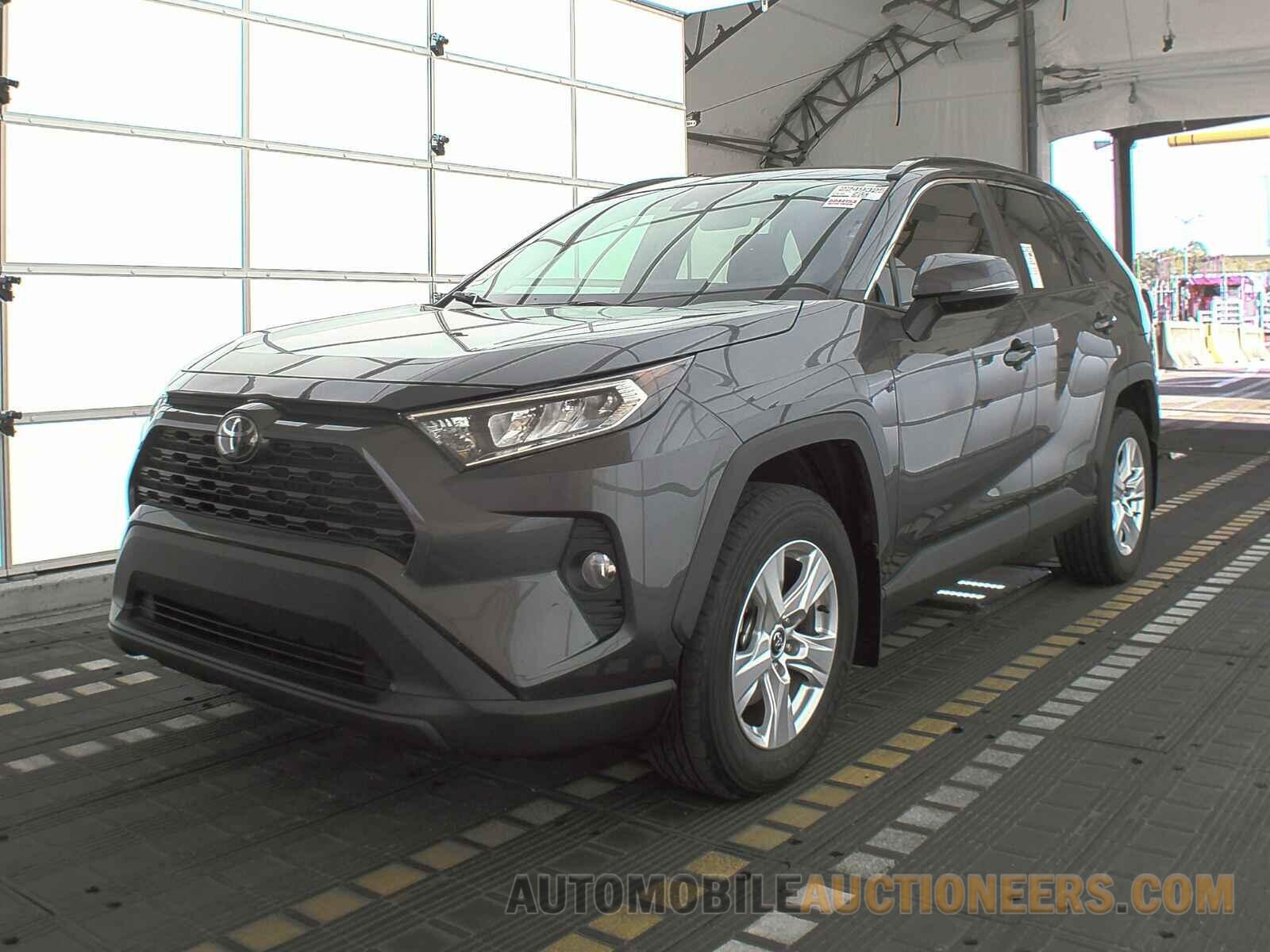 2T3W1RFV2MC099390 Toyota RAV4 2021