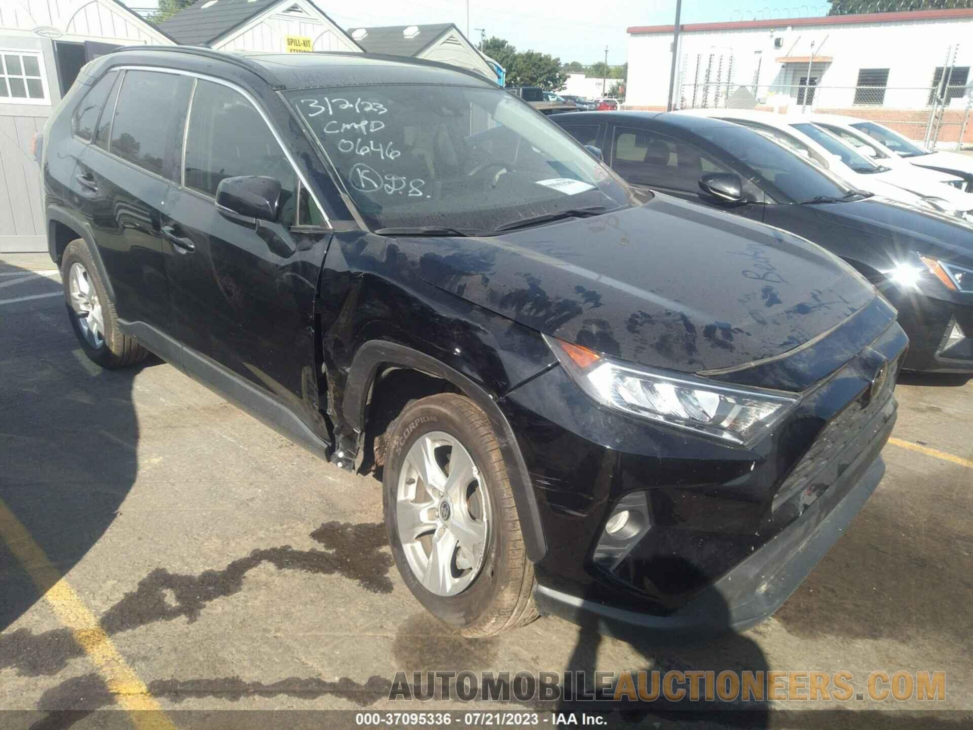 2T3W1RFV2MC110646 TOYOTA RAV4 2021