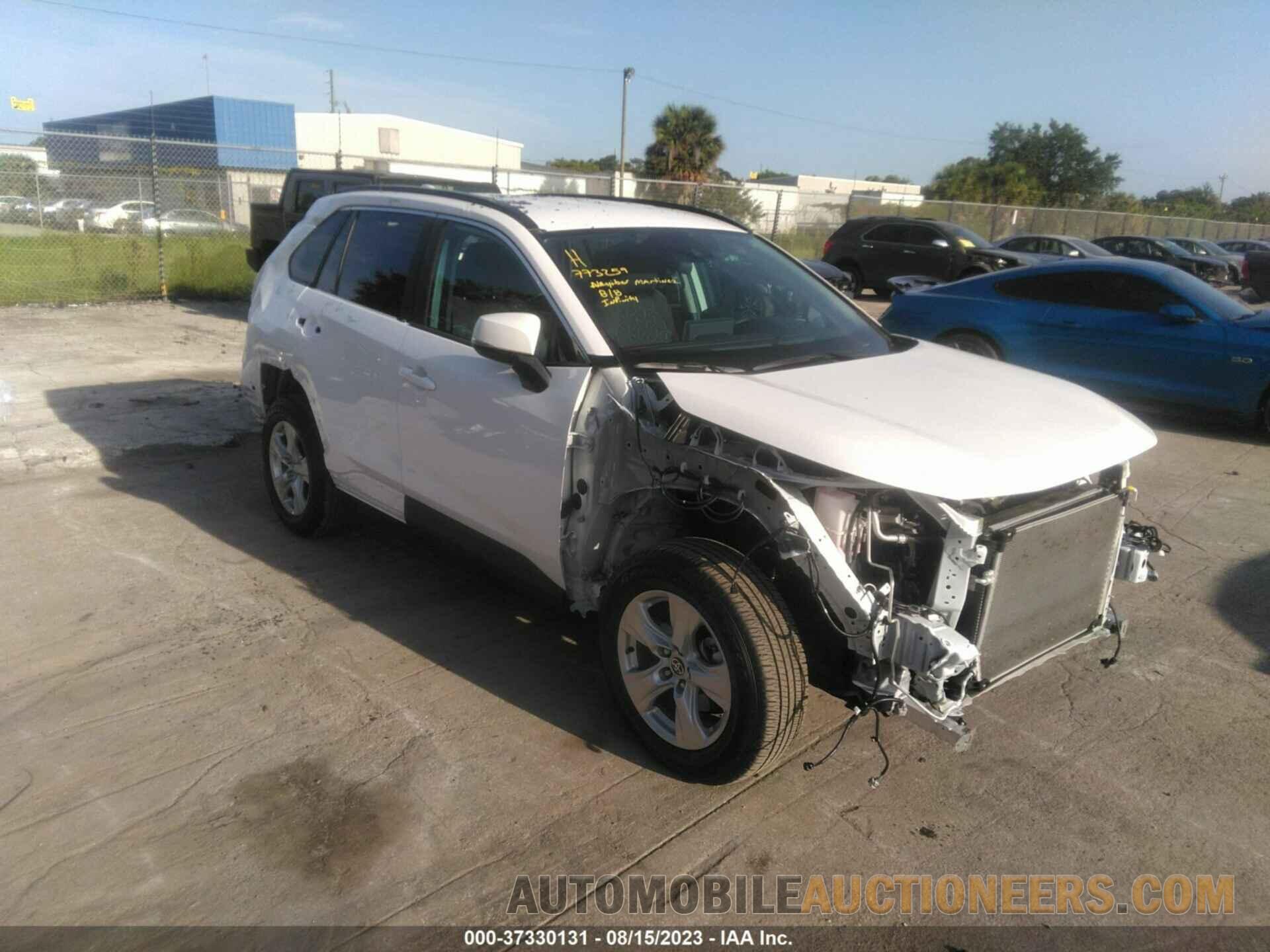 2T3W1RFV2MC139886 TOYOTA RAV4 2021