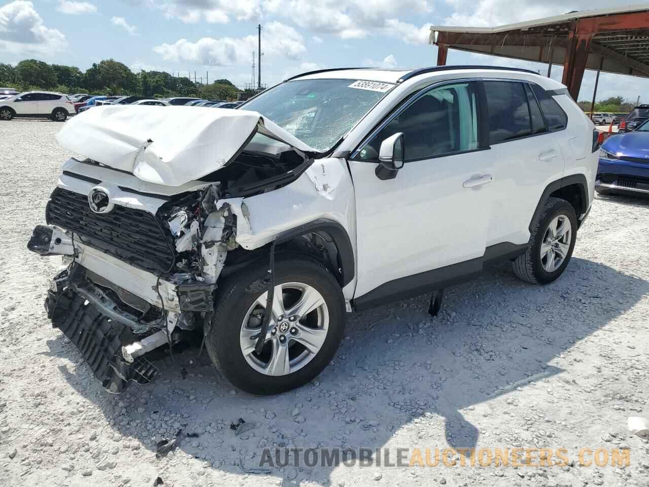 2T3W1RFV2MC162147 TOYOTA RAV4 2021