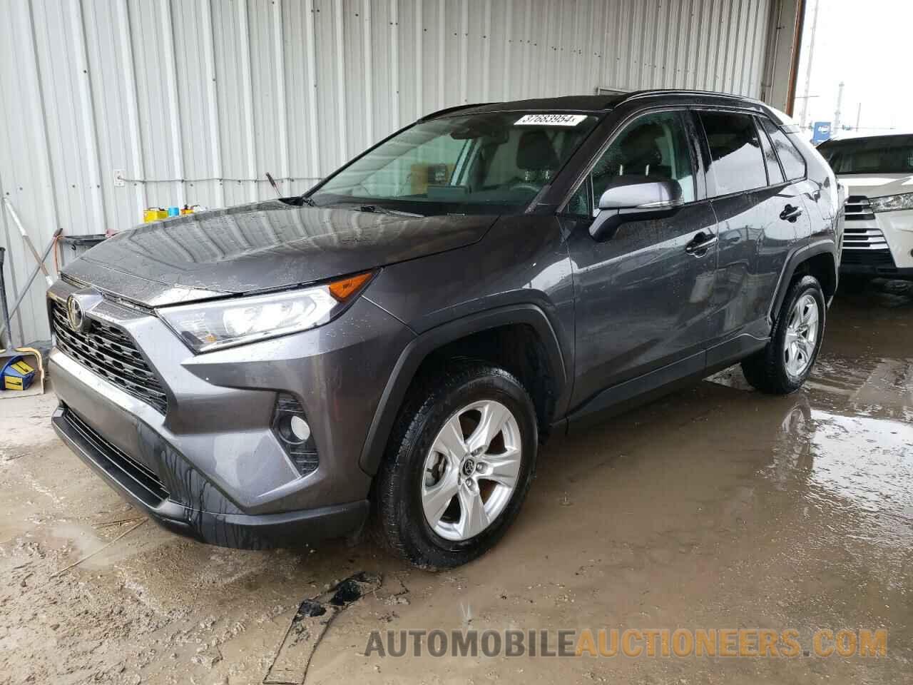 2T3W1RFV2MC165906 TOYOTA RAV4 2021