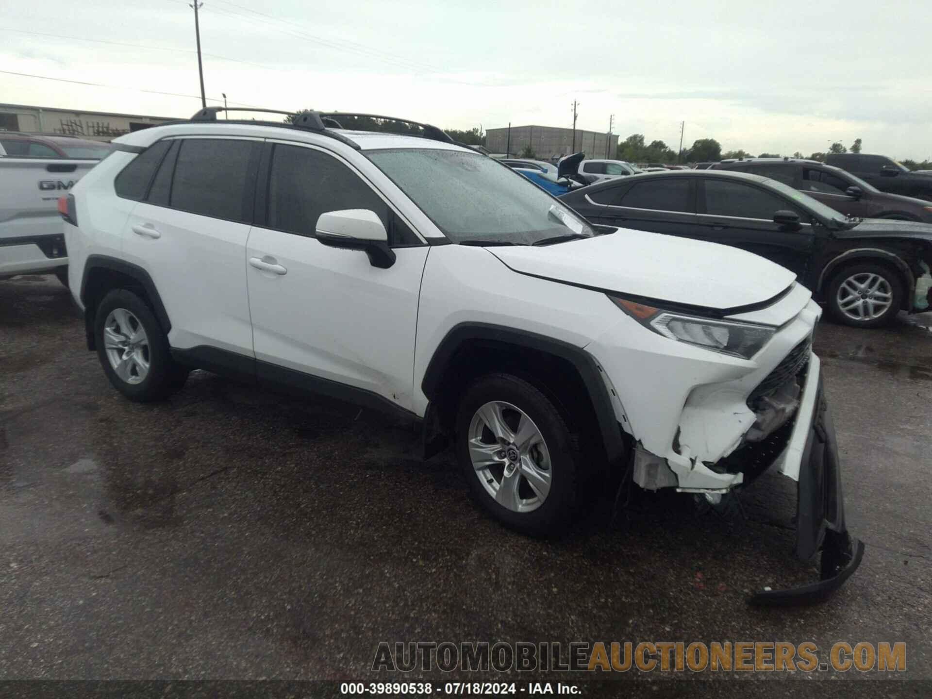 2T3W1RFV2MC169051 TOYOTA RAV4 2021