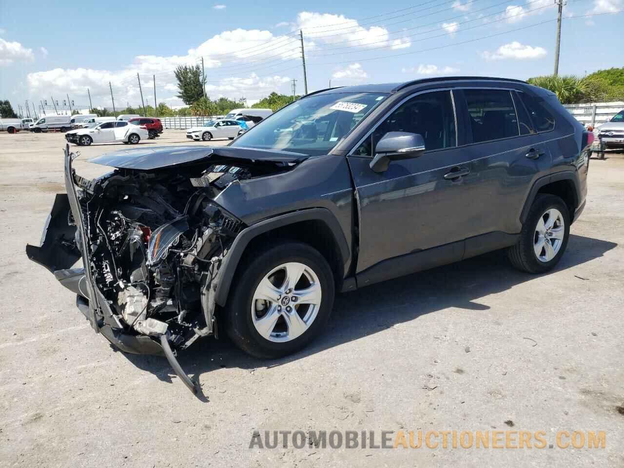 2T3W1RFV2MW123220 TOYOTA RAV4 2021