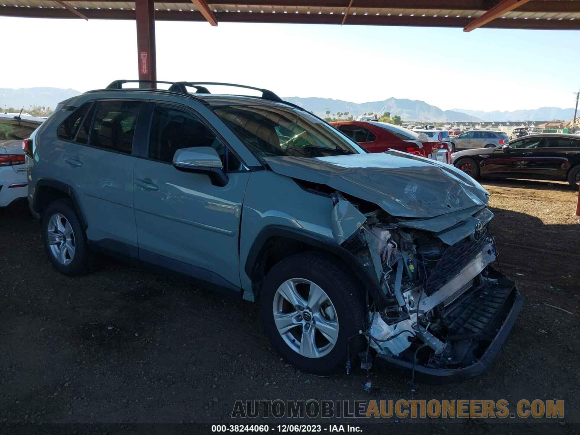 2T3W1RFV2MW157058 TOYOTA RAV4 2021