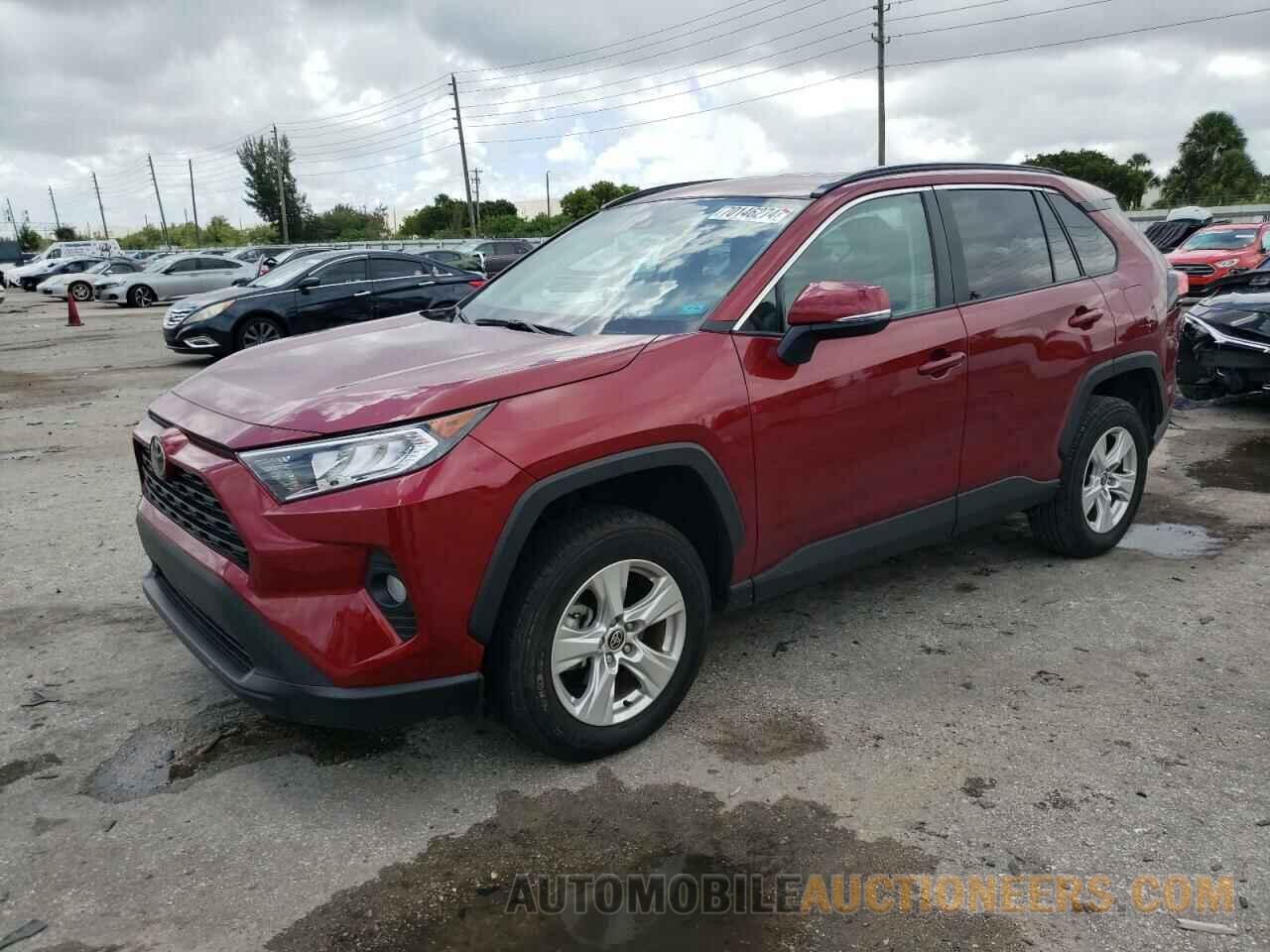 2T3W1RFV2MW180436 TOYOTA RAV4 2021