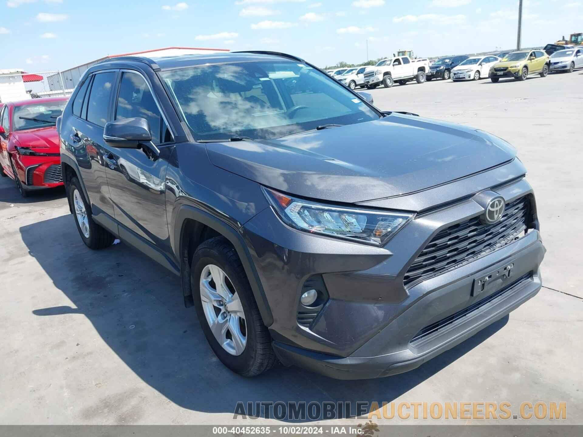 2T3W1RFV2MW181151 TOYOTA RAV4 2021