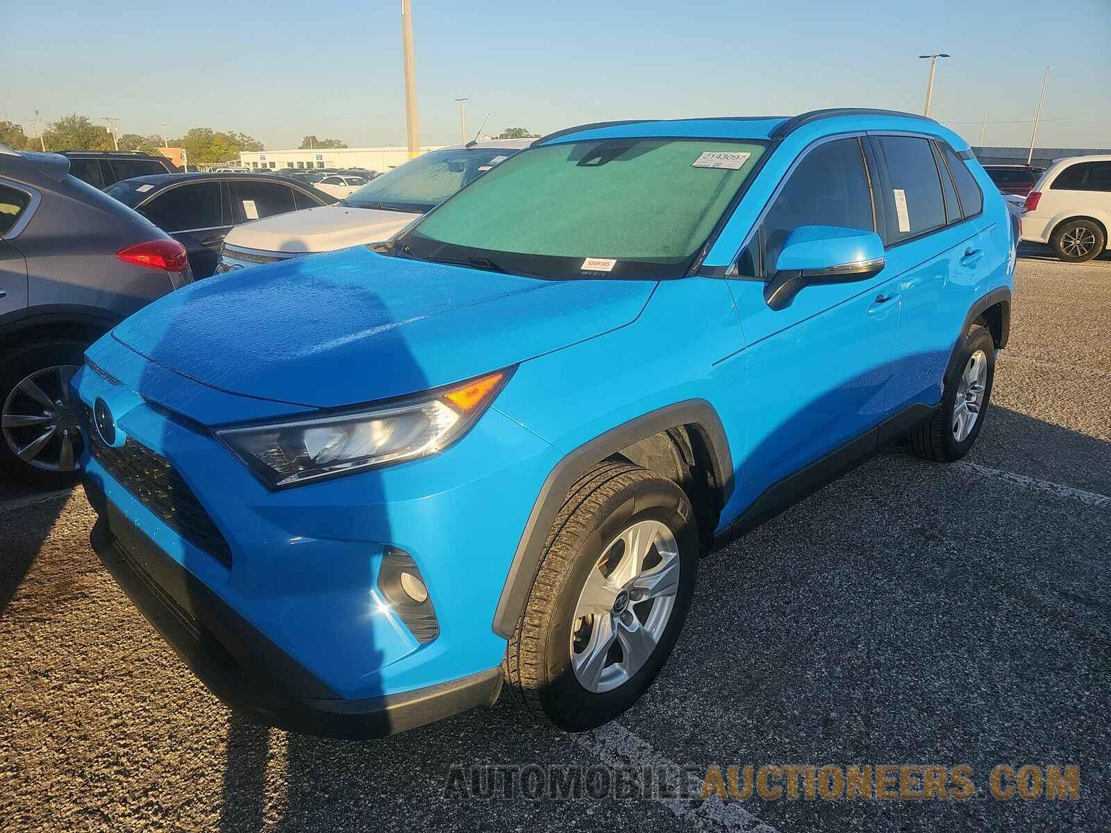 2T3W1RFV3KC023481 Toyota RAV4 2019