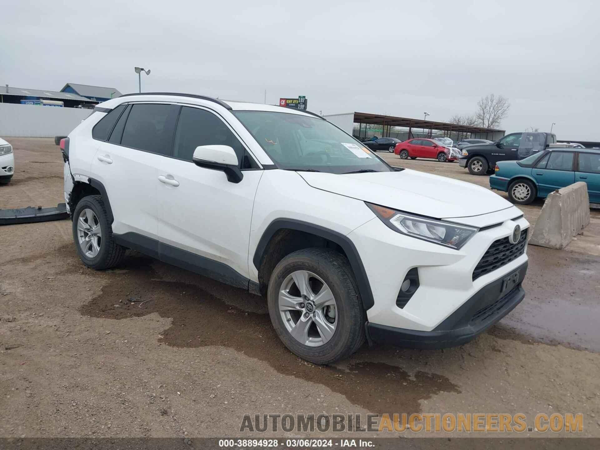 2T3W1RFV3KW010616 TOYOTA RAV4 2019