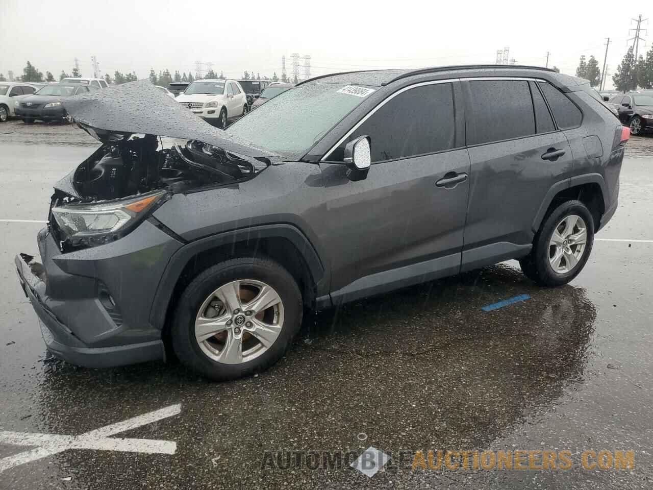 2T3W1RFV3KW028498 TOYOTA RAV4 2019