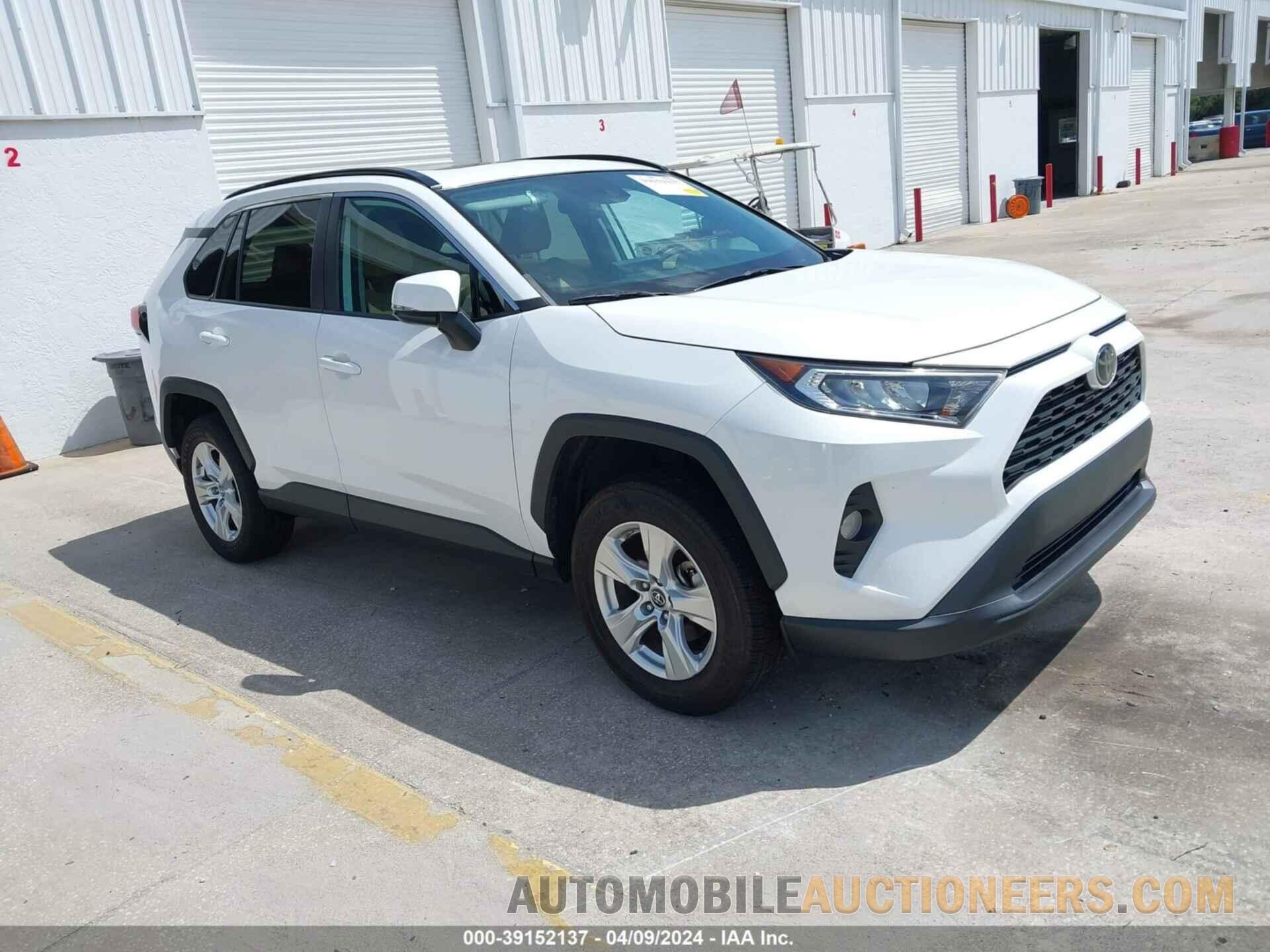 2T3W1RFV3KW046113 TOYOTA RAV4 2019