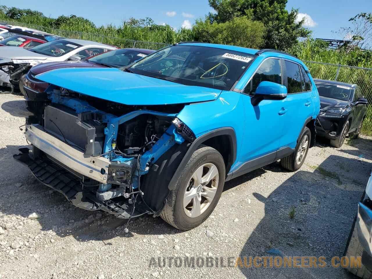 2T3W1RFV3LC058975 TOYOTA RAV4 2020