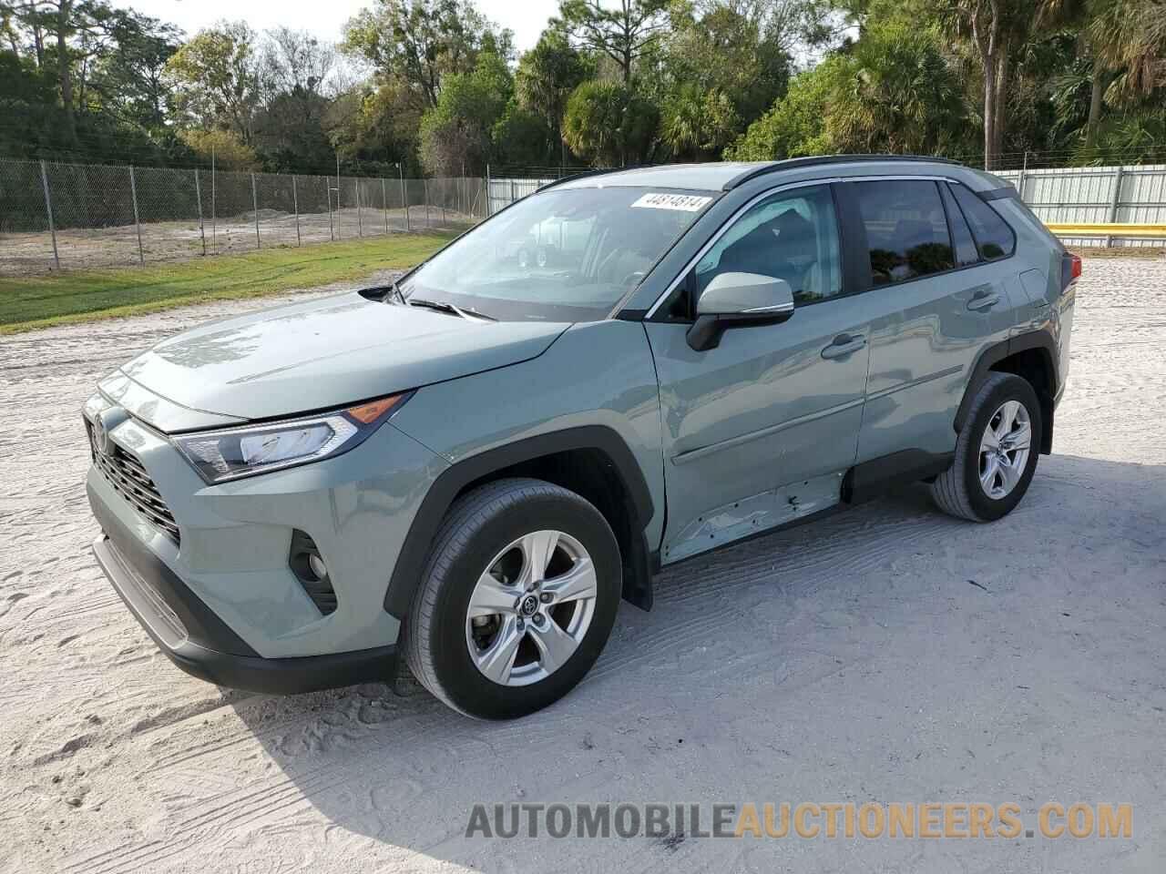 2T3W1RFV3MC090147 TOYOTA RAV4 2021