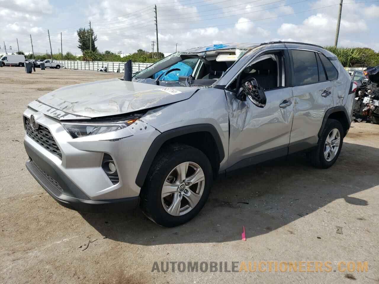 2T3W1RFV3MC092903 TOYOTA RAV4 2021