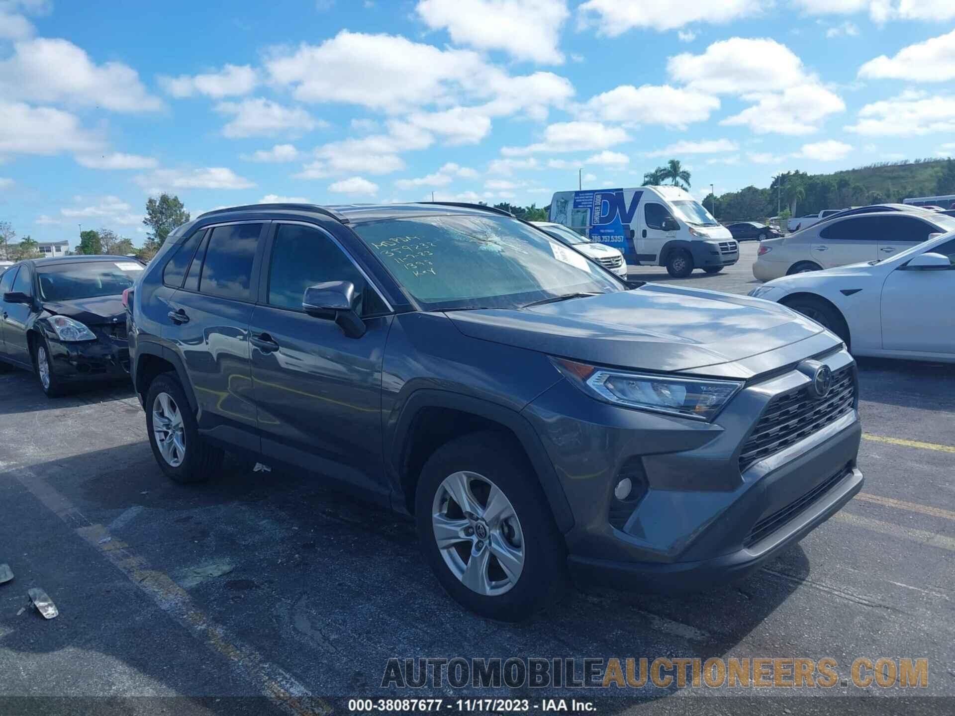 2T3W1RFV3MC111398 TOYOTA RAV4 2021