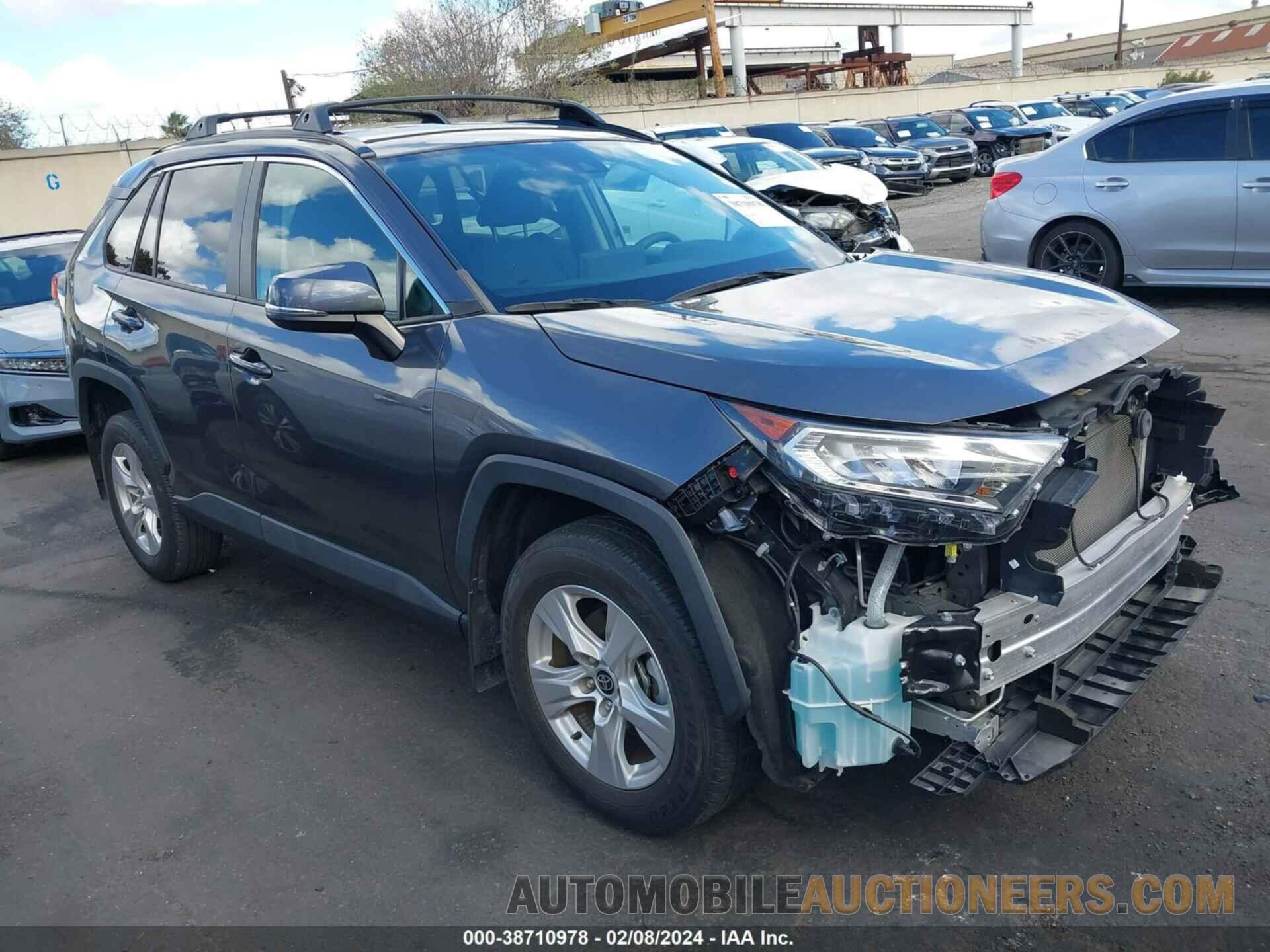 2T3W1RFV3MC143994 TOYOTA RAV4 2021