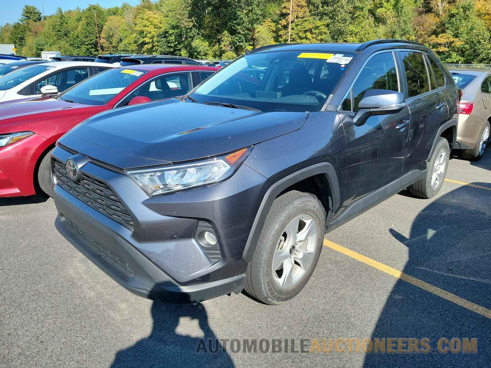 2T3W1RFV3MC150508 Toyota RAV4 2021