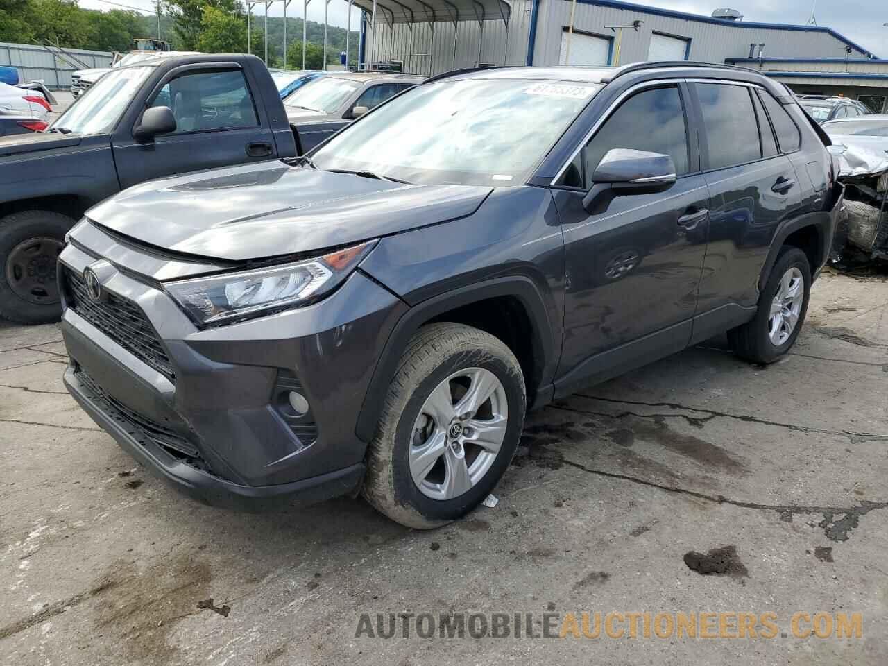 2T3W1RFV3MC156082 TOYOTA RAV4 2021