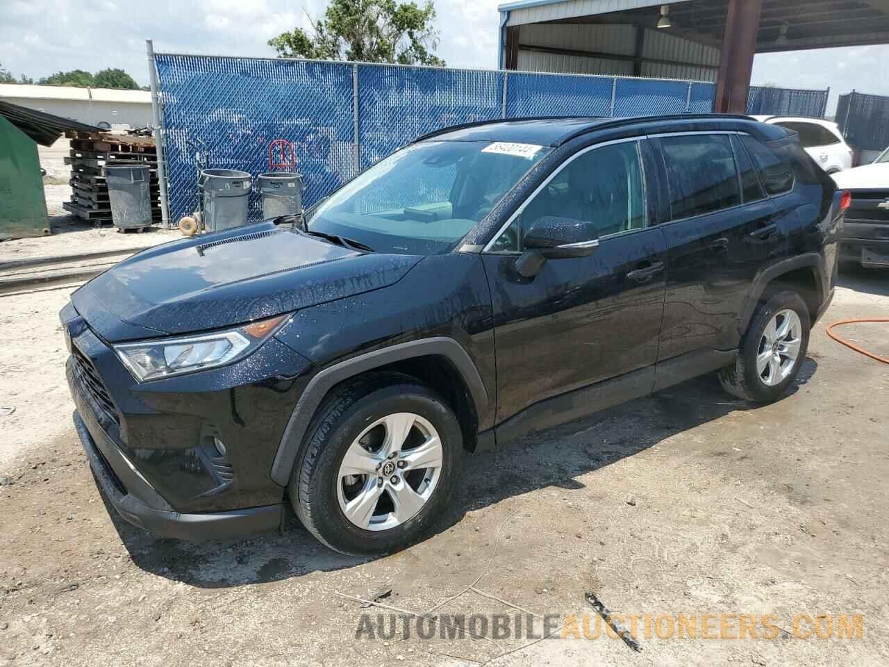 2T3W1RFV3MC162125 TOYOTA RAV4 2021