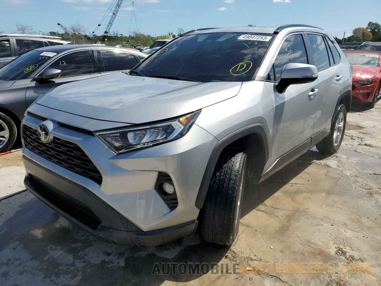 2T3W1RFV3MW167257 TOYOTA RAV4 2021