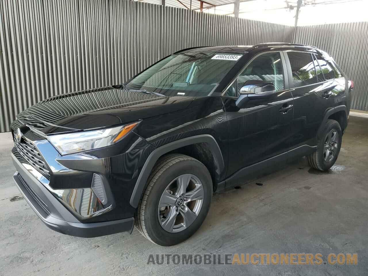 2T3W1RFV3NC180688 TOYOTA RAV4 2022