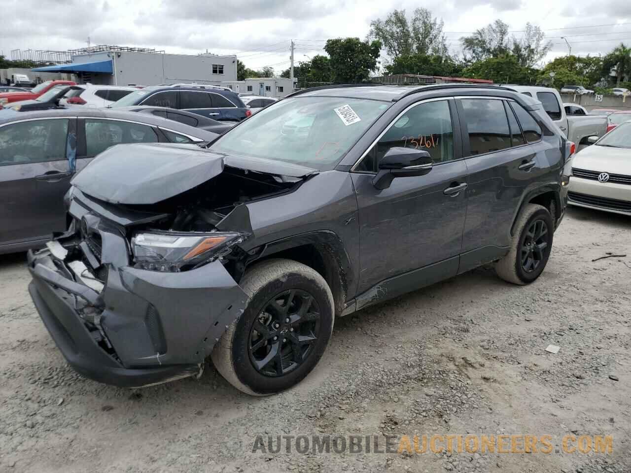 2T3W1RFV3NC180738 TOYOTA RAV4 2022