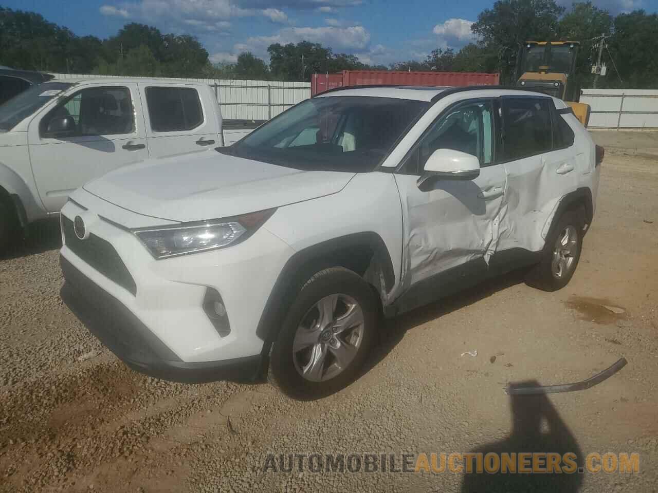 2T3W1RFV4LW066825 TOYOTA RAV4 2020