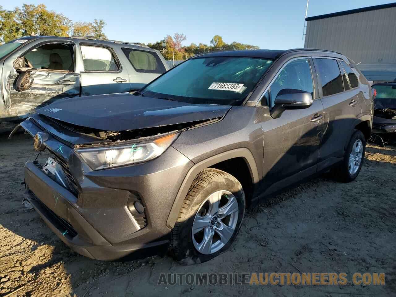 2T3W1RFV4MC089038 TOYOTA RAV4 2021