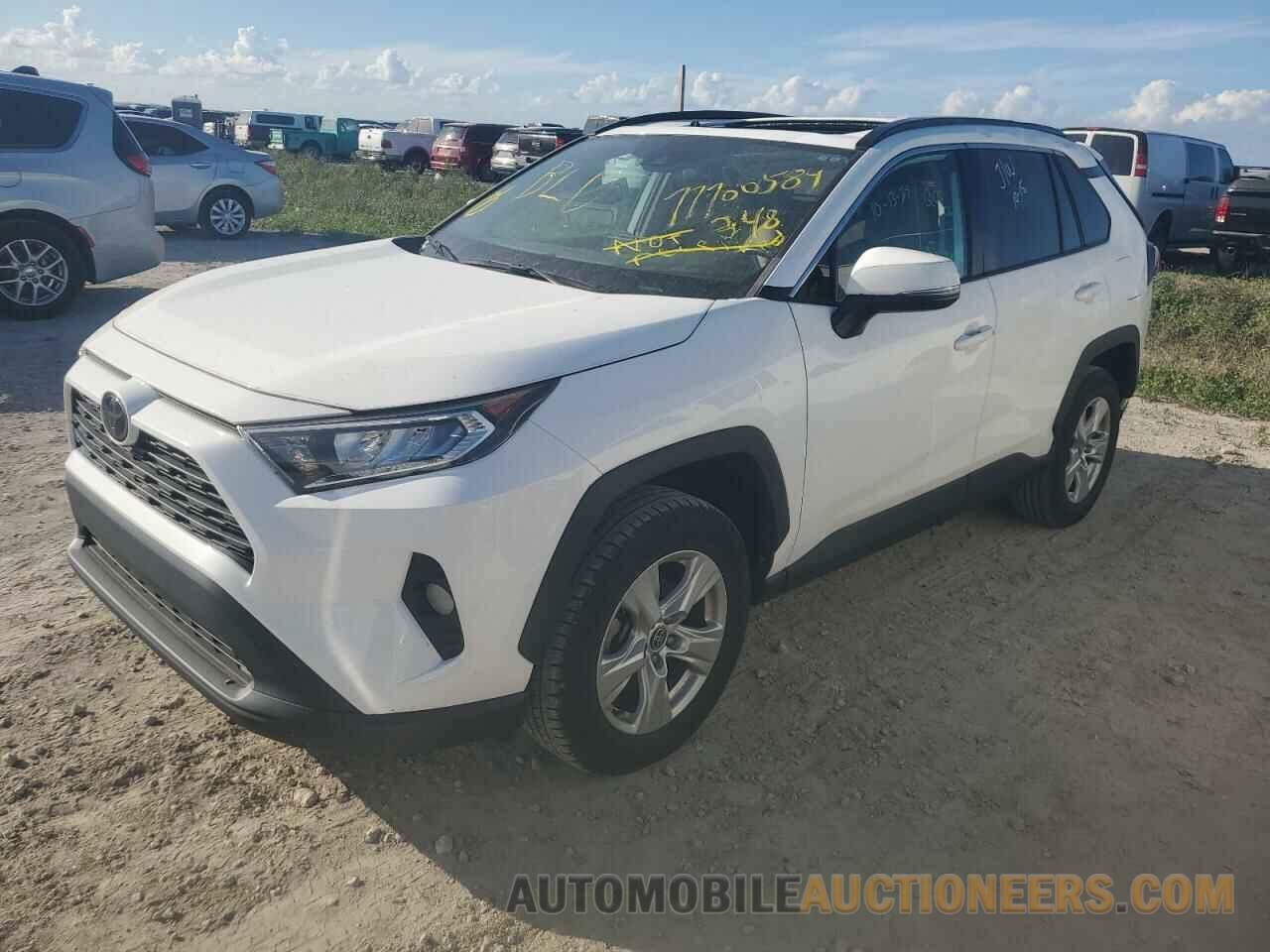 2T3W1RFV4MC133295 TOYOTA RAV4 2021