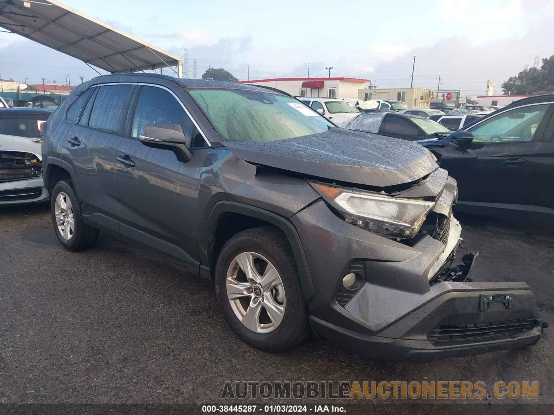 2T3W1RFV4MC165437 TOYOTA RAV4 2021