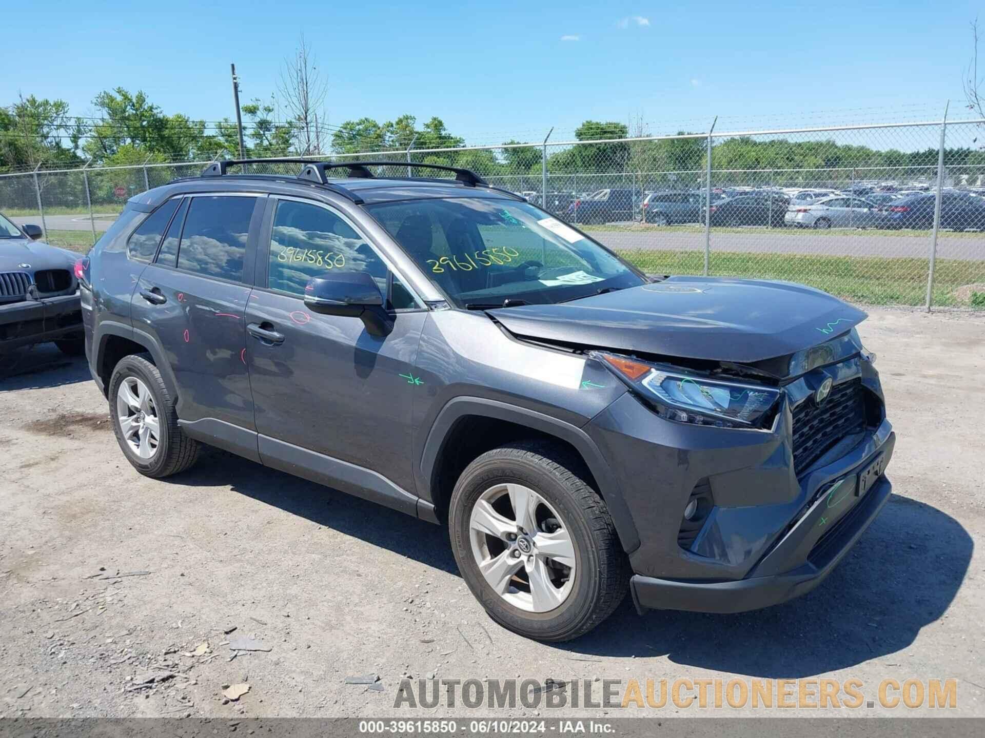 2T3W1RFV4MW103843 TOYOTA RAV4 2021