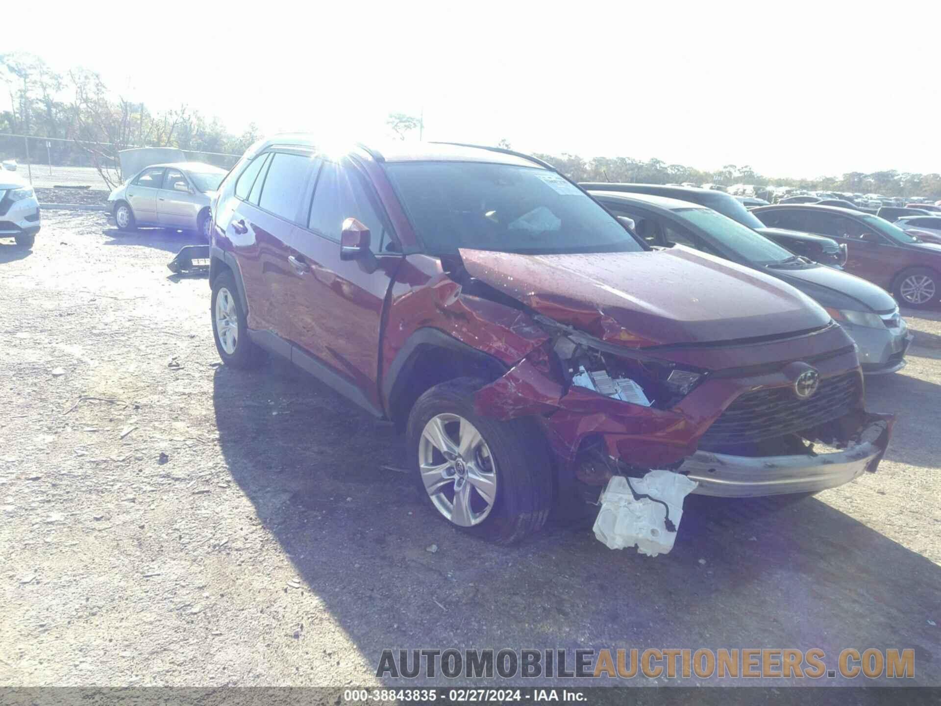 2T3W1RFV4MW126684 TOYOTA RAV4 2021