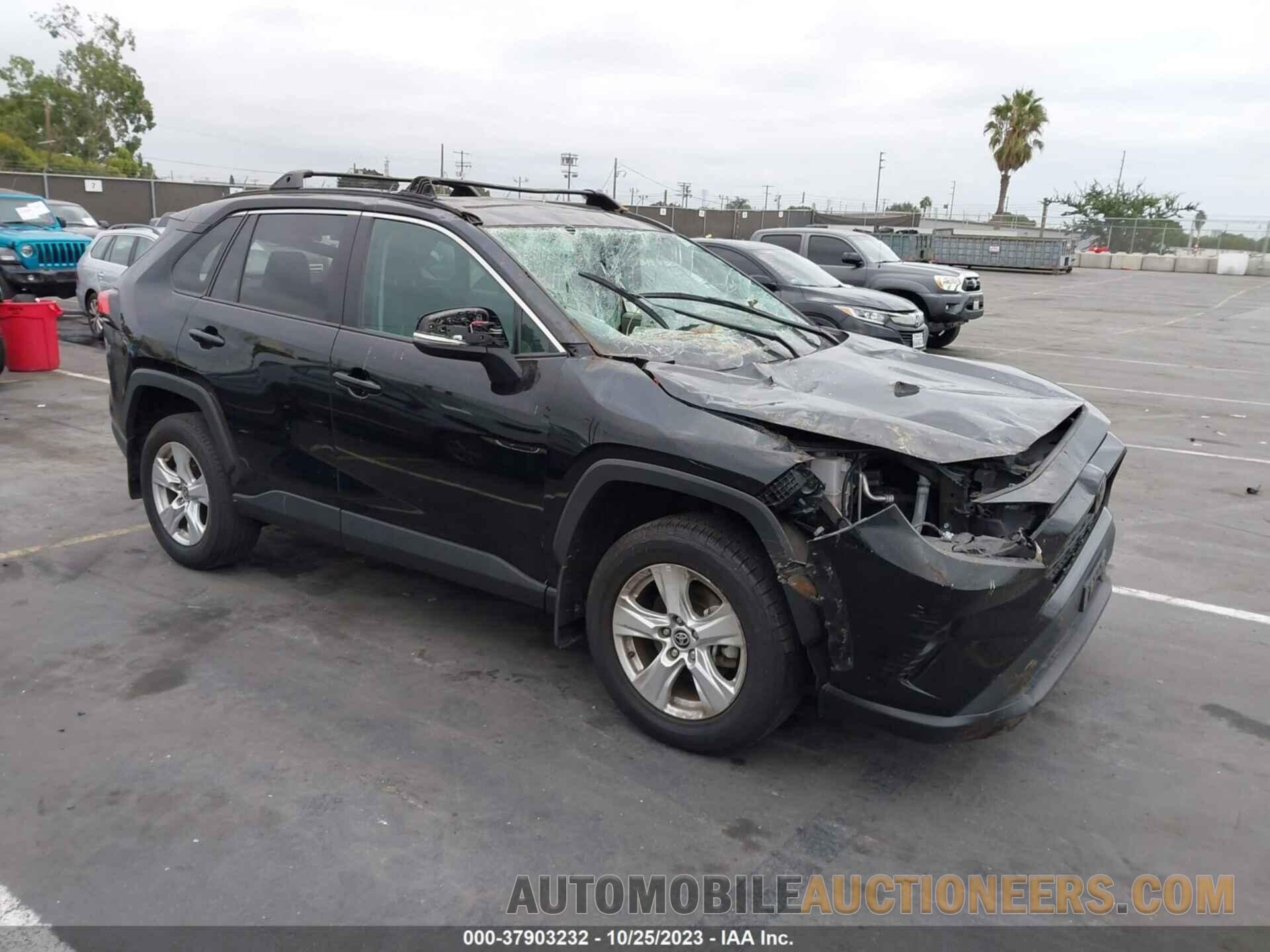 2T3W1RFV4MW131285 TOYOTA RAV4 2021