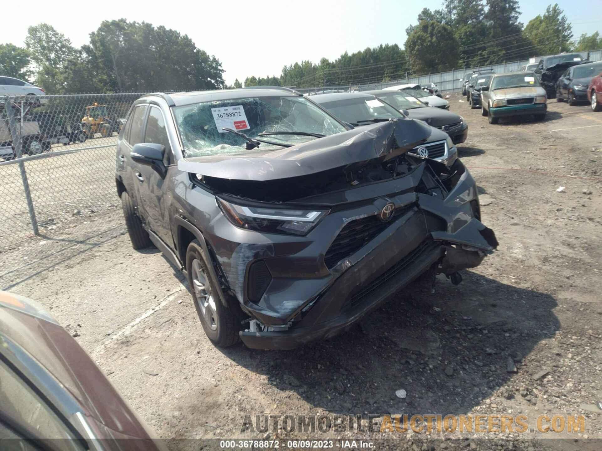 2T3W1RFV4NC178576 TOYOTA RAV4 2022