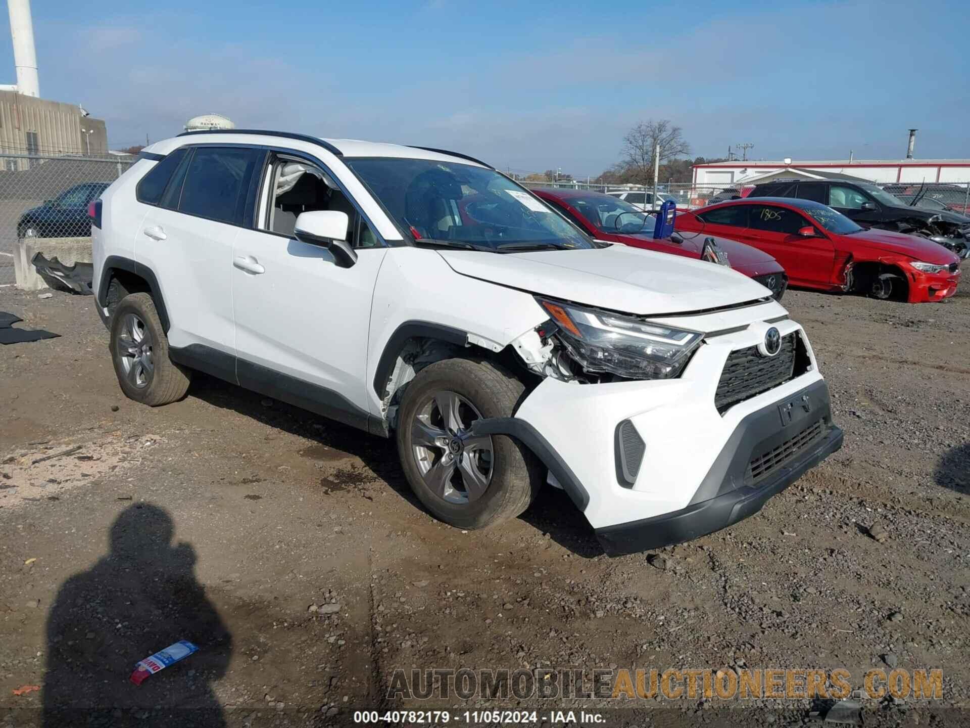 2T3W1RFV4NC182689 TOYOTA RAV4 2022