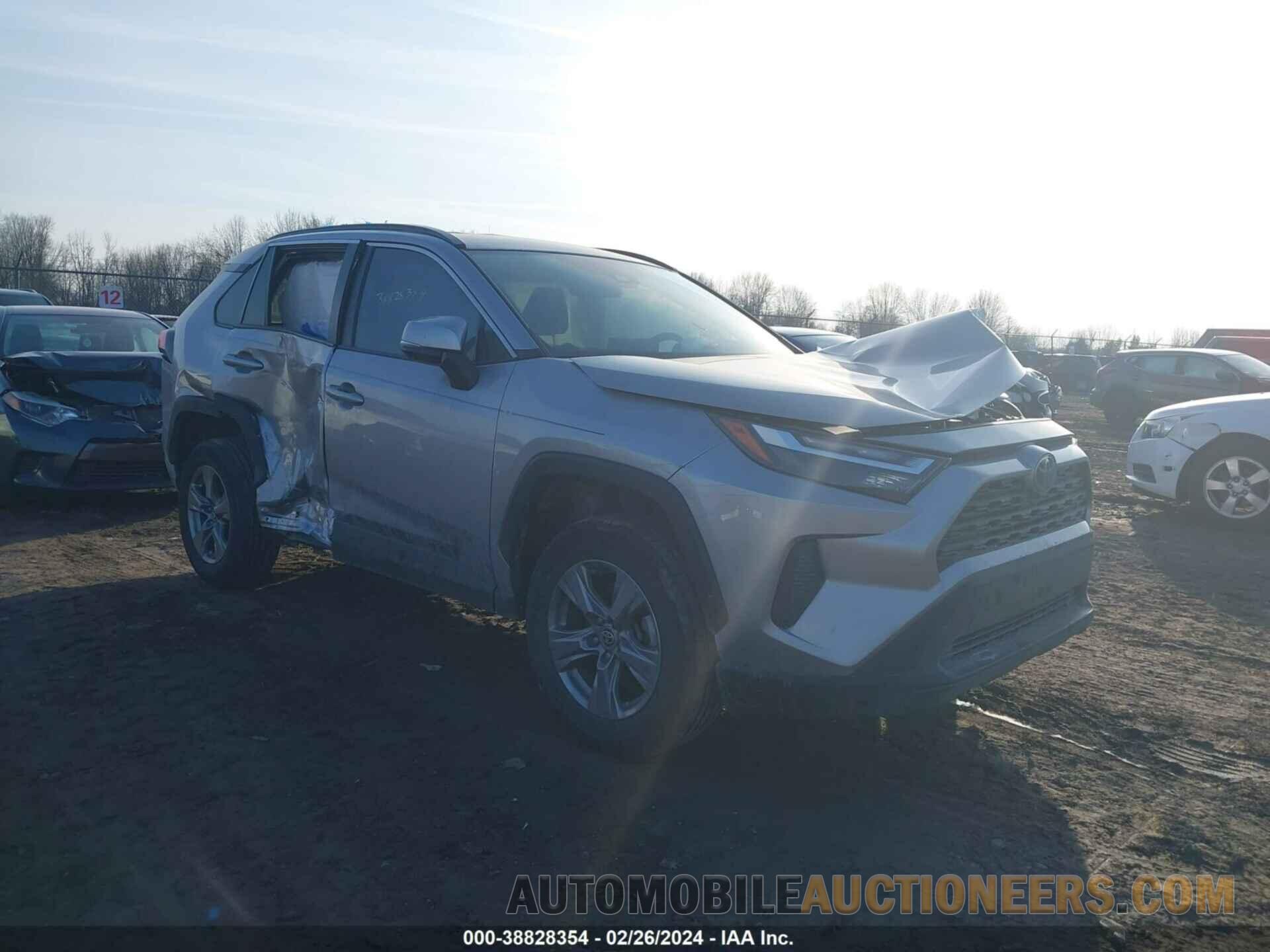 2T3W1RFV4NC183034 TOYOTA RAV4 2022