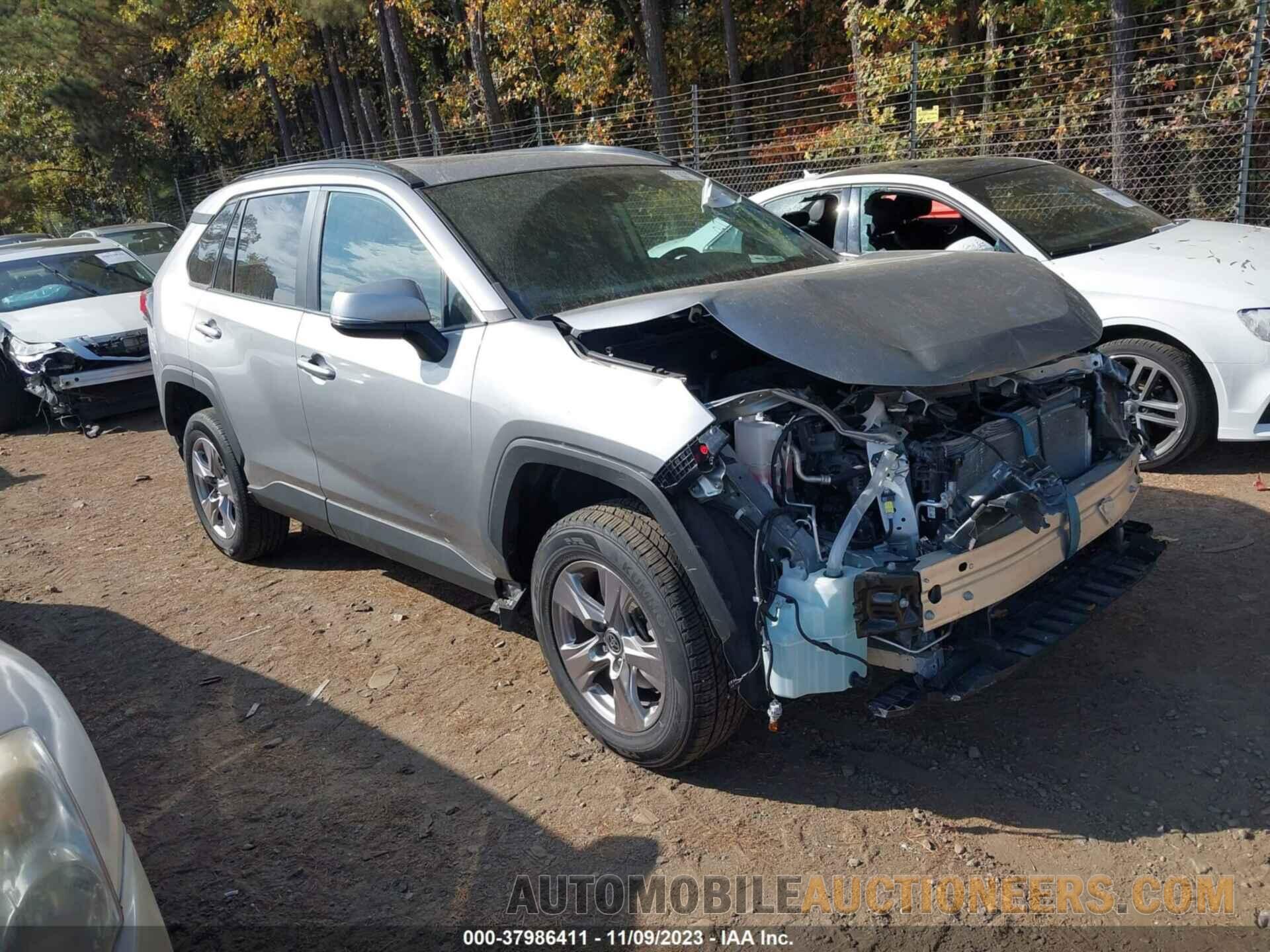 2T3W1RFV4NC186144 TOYOTA RAV4 2022