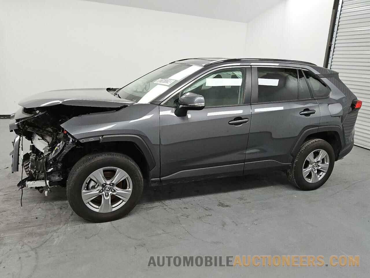 2T3W1RFV4RC272186 TOYOTA RAV4 2024