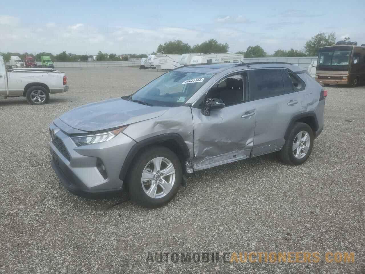 2T3W1RFV5MC108888 TOYOTA RAV4 2021