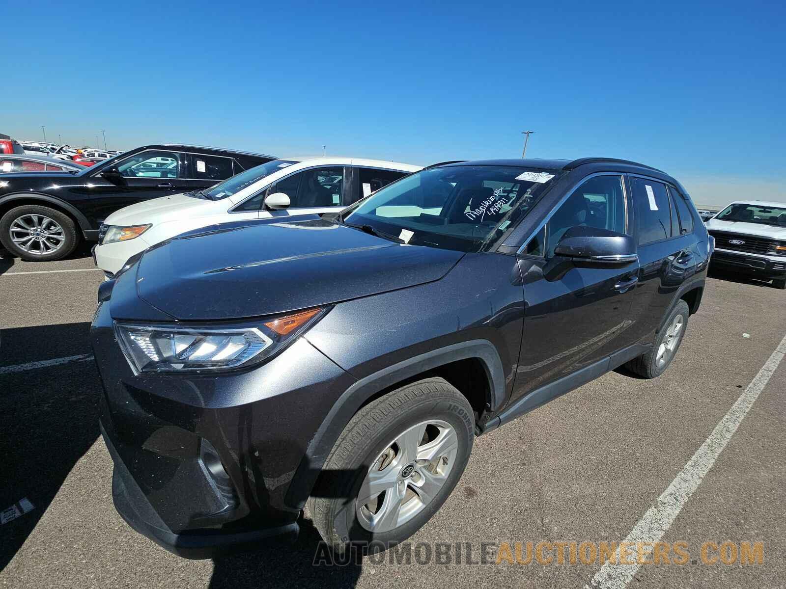 2T3W1RFV5MC135914 Toyota RAV4 2021