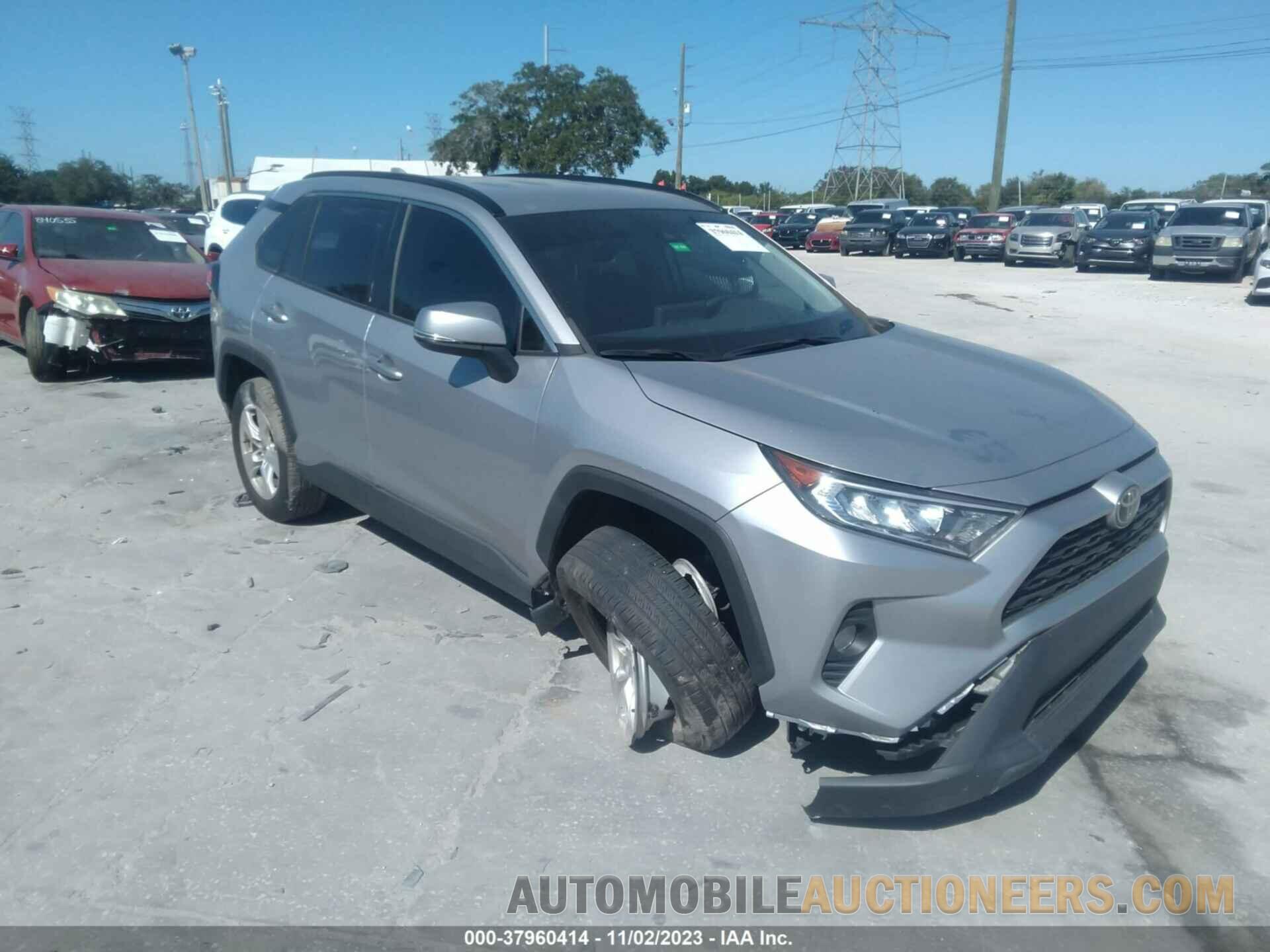 2T3W1RFV5MC169657 TOYOTA RAV4 2021