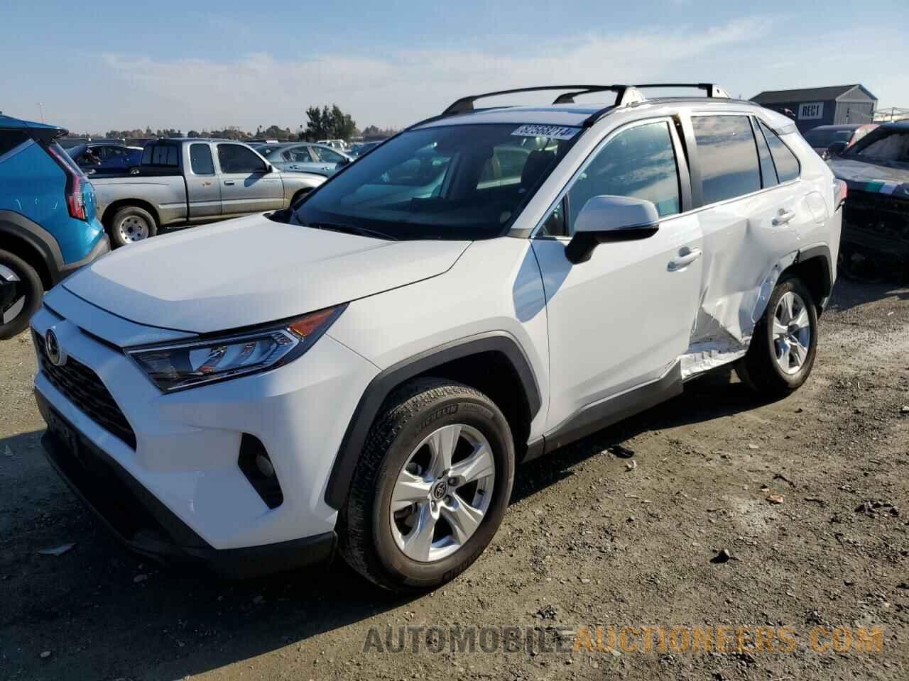 2T3W1RFV5MW157295 TOYOTA RAV4 2021