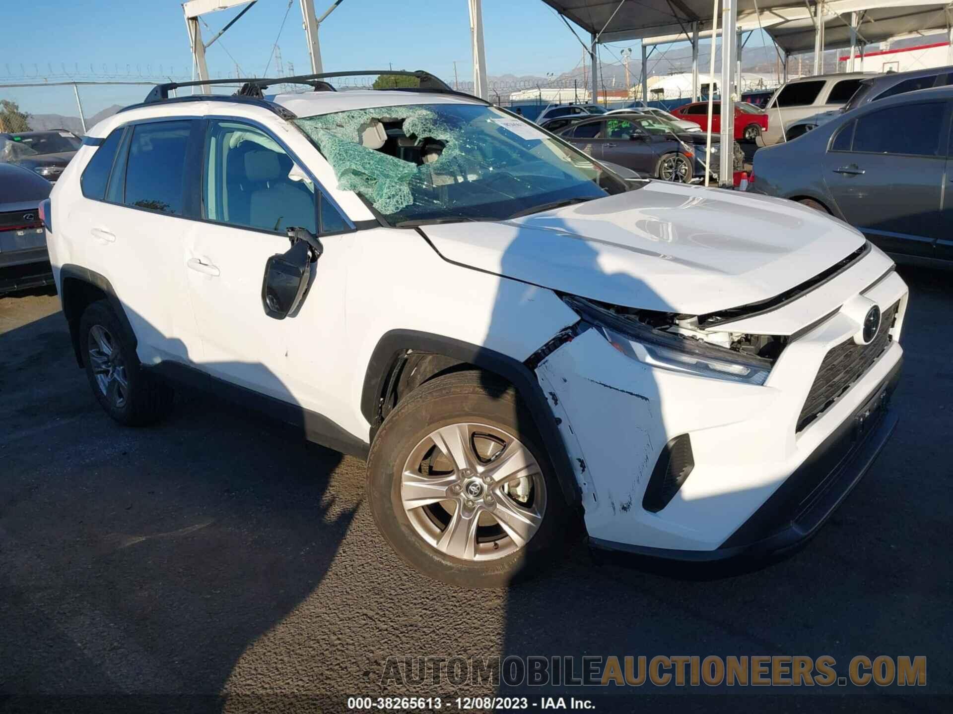 2T3W1RFV5PC217582 TOYOTA RAV4 2023