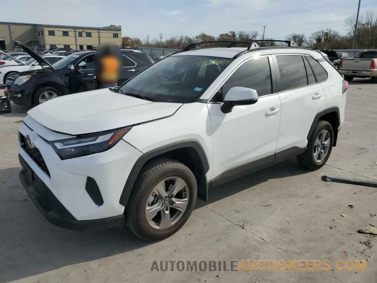 2T3W1RFV5RC270589 TOYOTA RAV4 2024