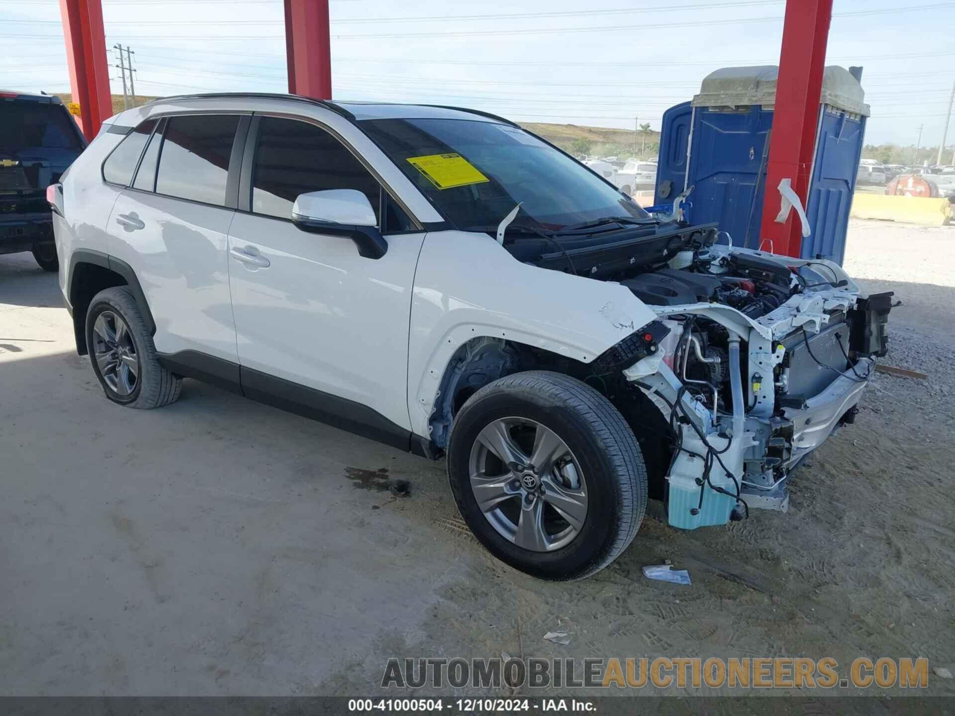 2T3W1RFV5RC286212 TOYOTA RAV4 2024