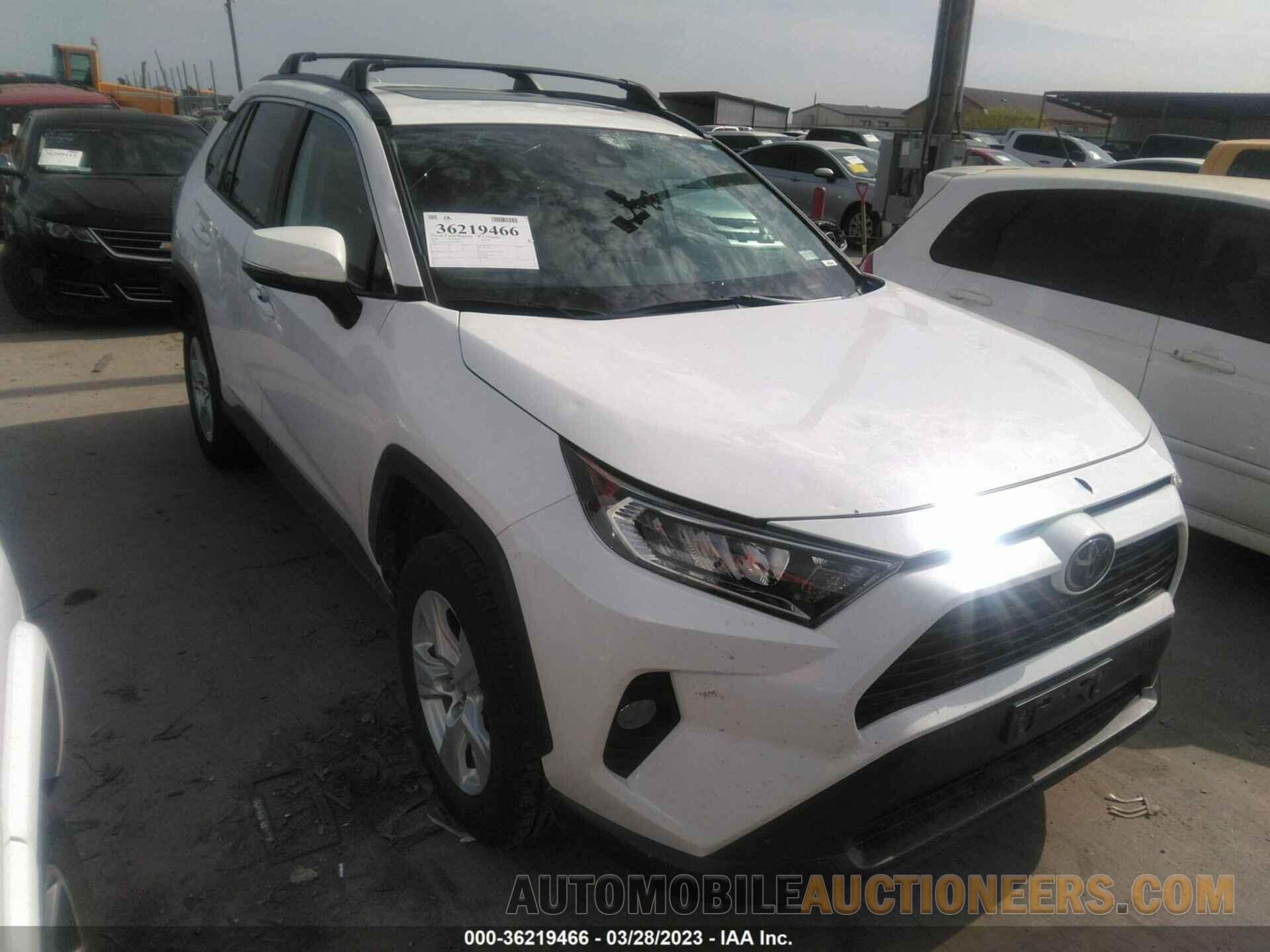 2T3W1RFV6KC019117 TOYOTA RAV4 2019