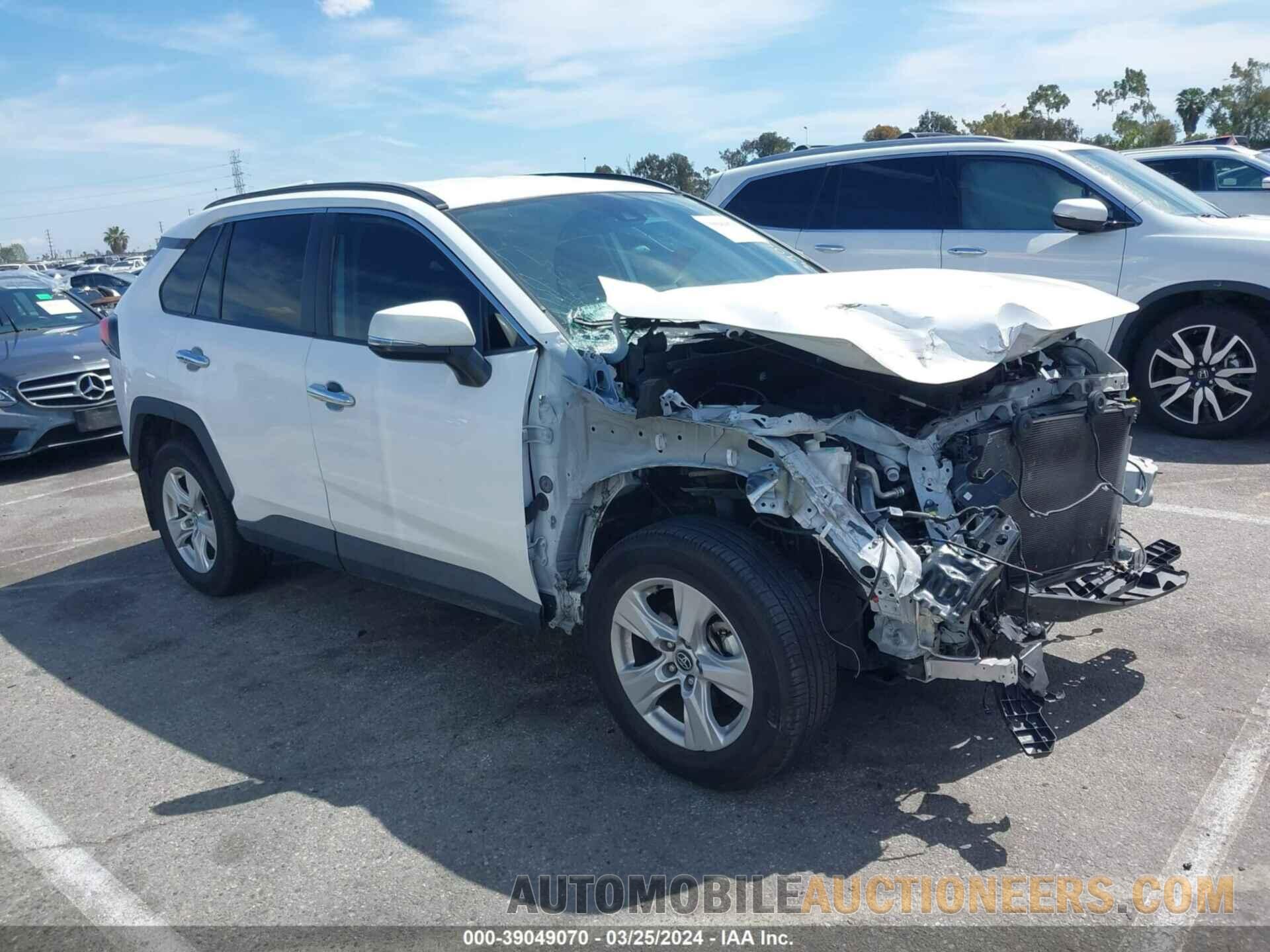 2T3W1RFV6LW069175 TOYOTA RAV4 2020